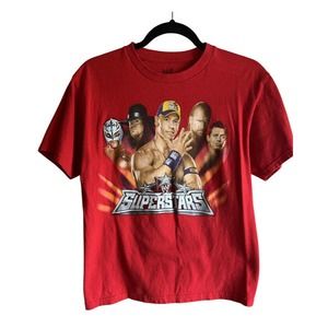 EXCELLENT BOYS WWE SUPERSTARS RED NOVELTY T-SHIRT SIZE L (14/16)